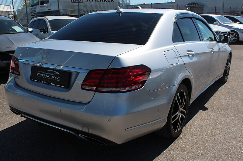 Mercedes-Benz E 220 CDI Elegance Aut. Xenon AHK Leder — photo 9