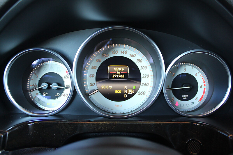 Mercedes-Benz E 220 CDI Elegance Aut. Xenon AHK Leder — photo 11