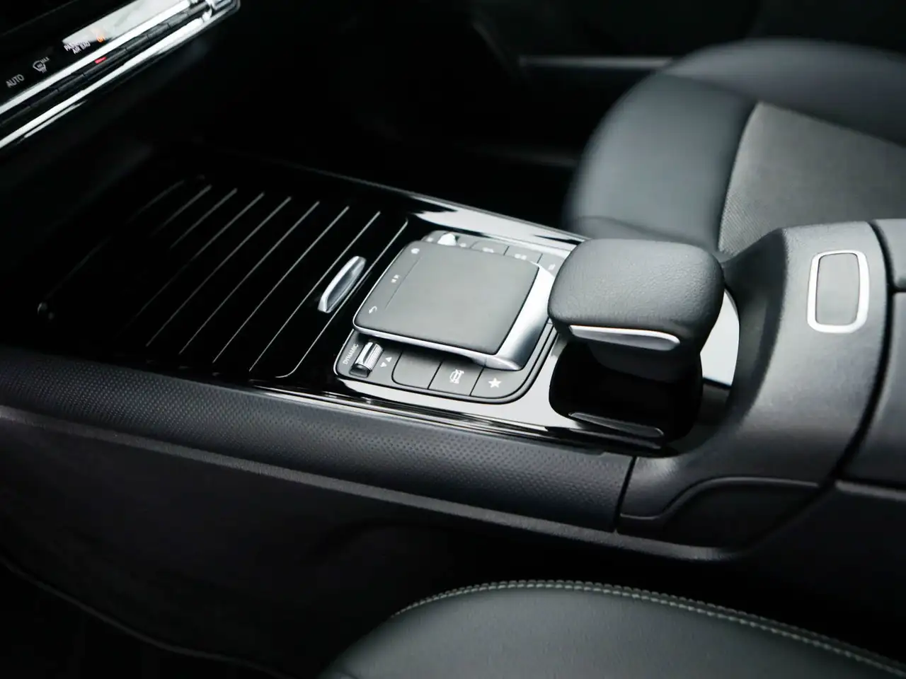 Mercedes-Benz GLA 180 180 d executive auto 18
