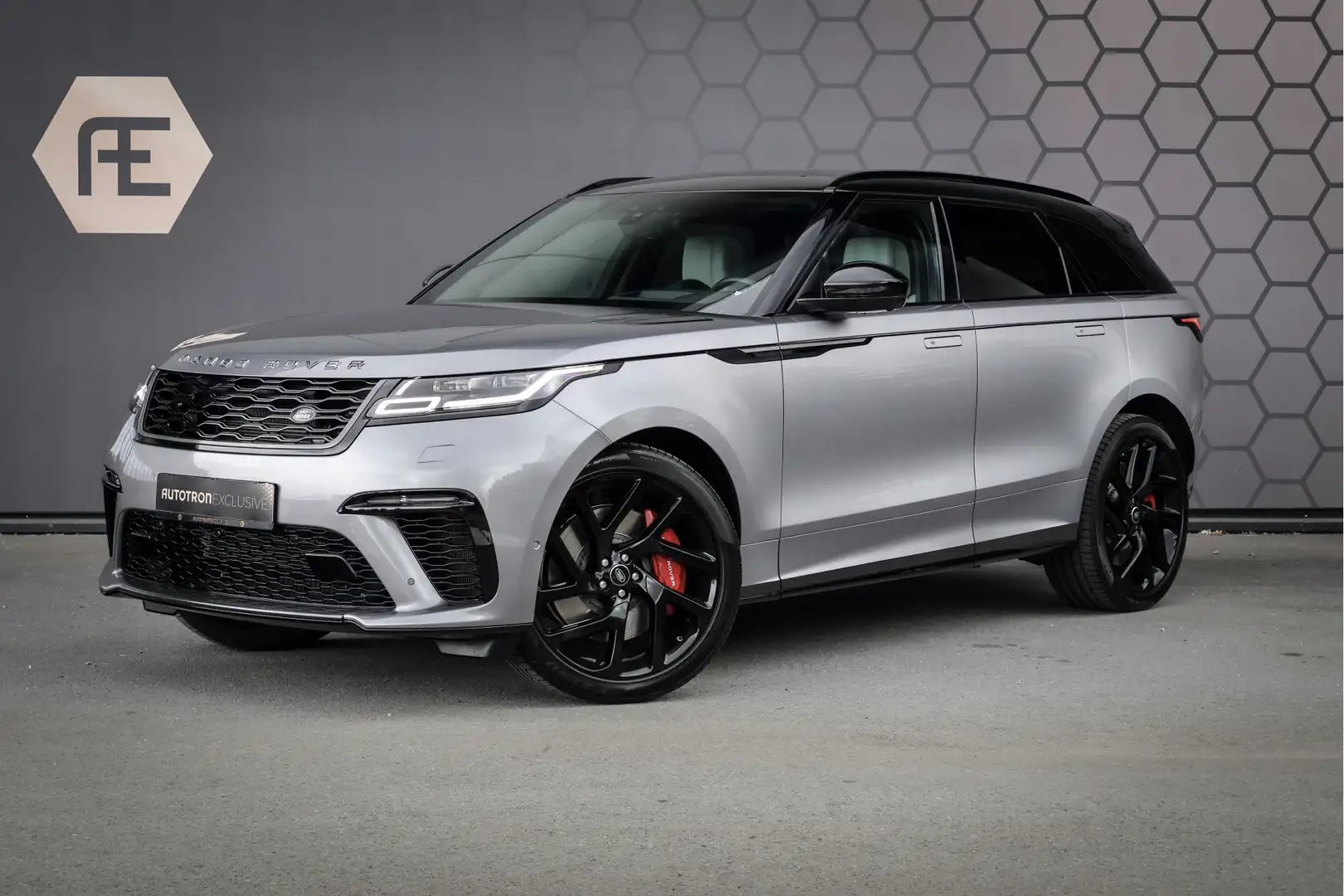 Land Rover Range Rover Velar 5.0 V8 SVAutobiography Dynamic Edition ADAPTIVE CR Gris - 1