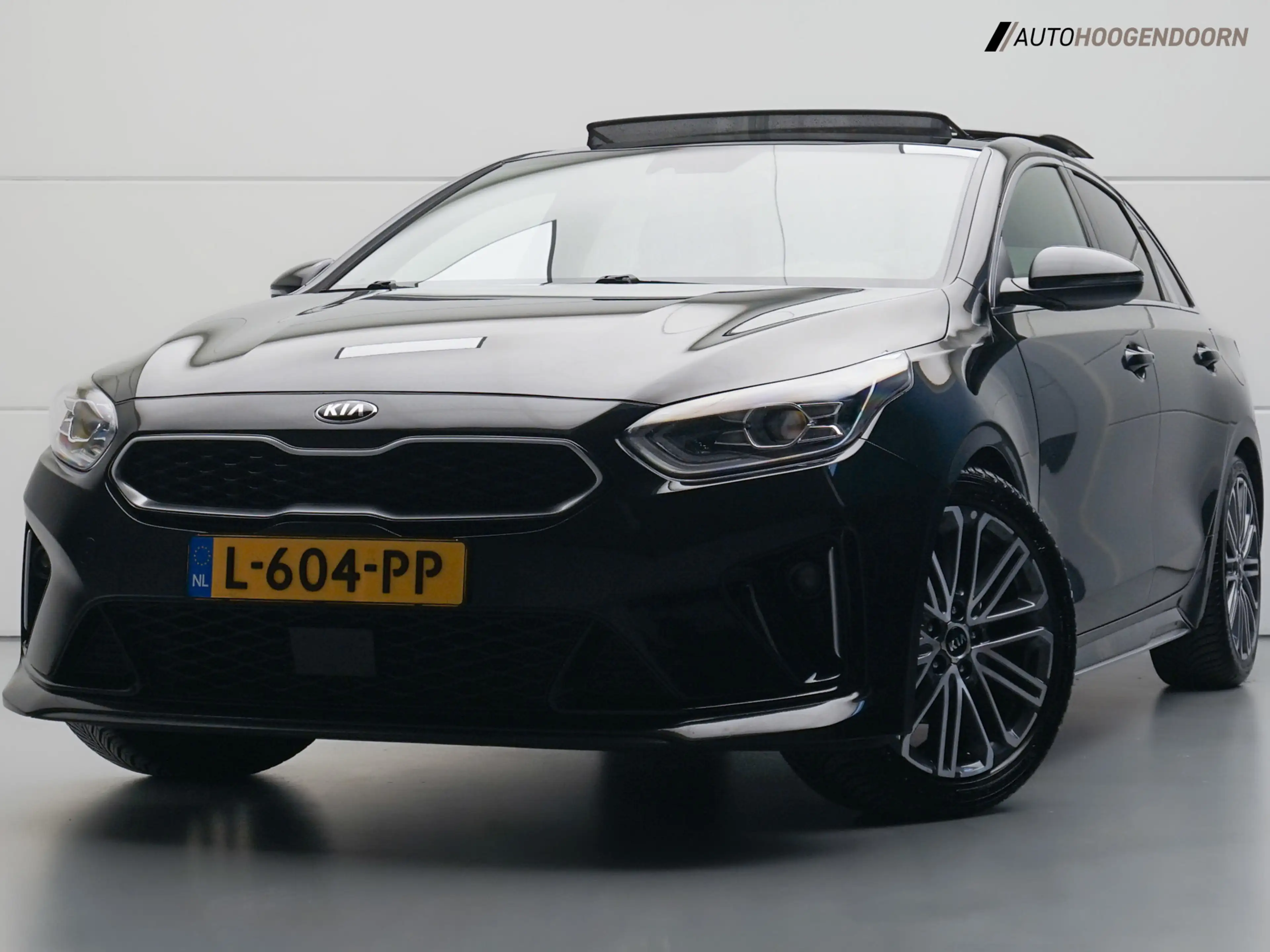 Kia ProCeed / pro_cee'd 1.5 T-GDI GT-PlusLine (APPLE CARPLAY,PANORAMADAK,J