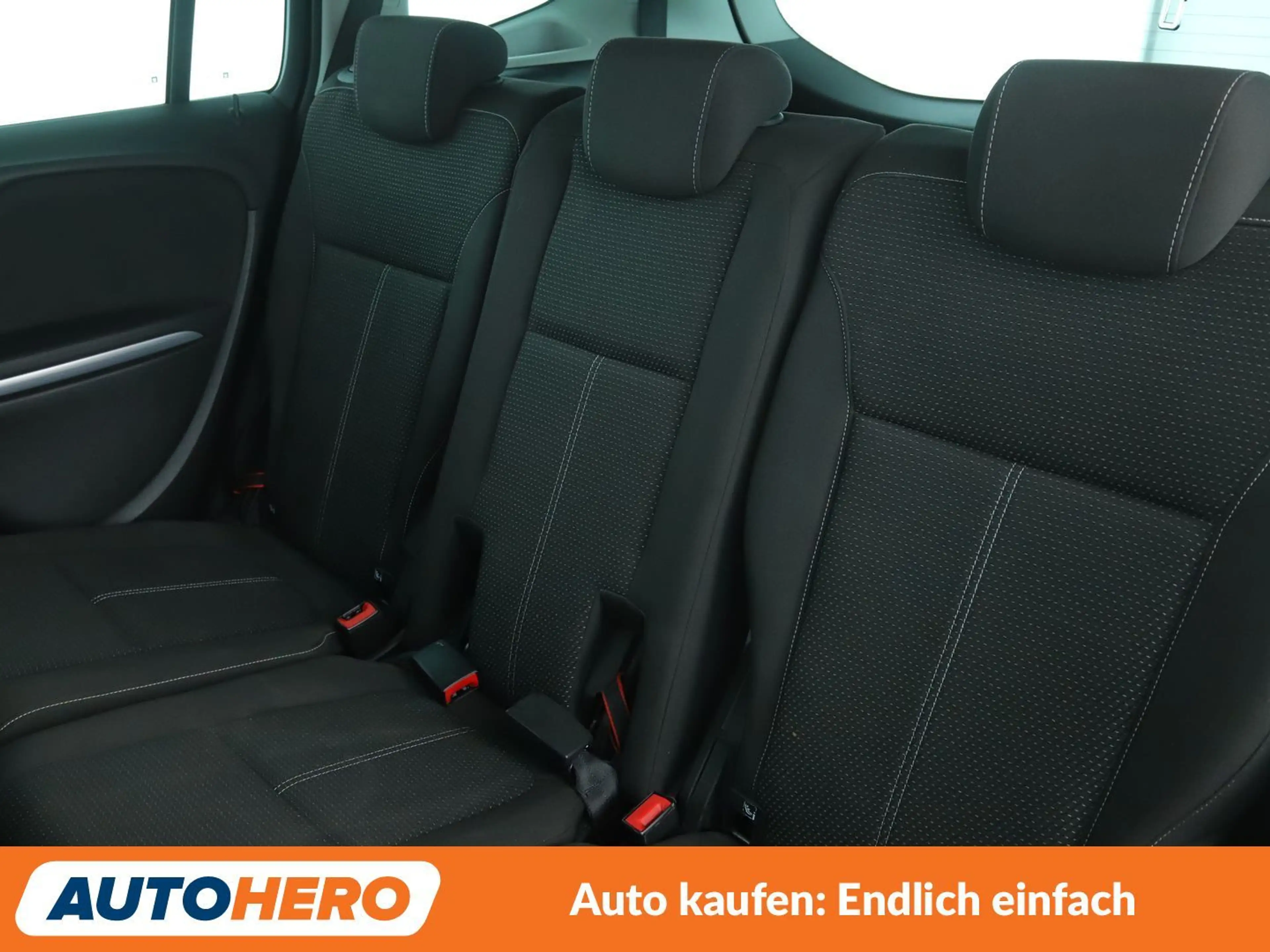 Opel Zafira Tourer 1.6 SIDI Turbo ON Start/Stop*NAVI*CAM*TEMPO* — photo 14