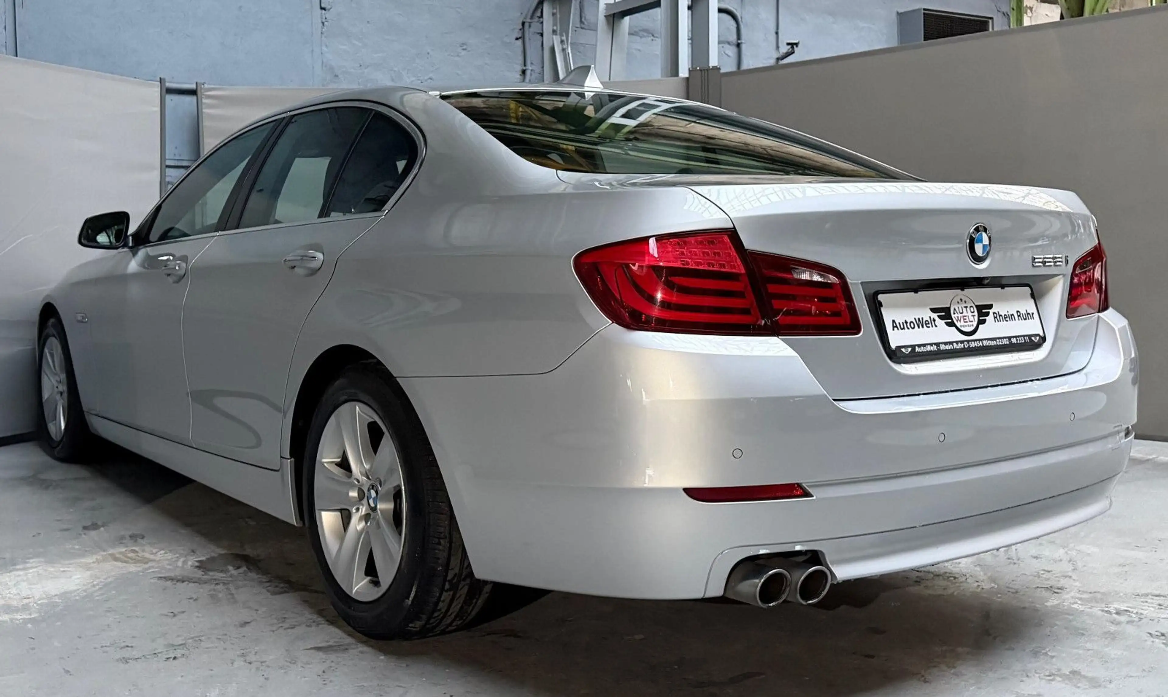 BMW 528 i 530i Leder Xenon SSD Komfortzugang Scheckhf — photo 7