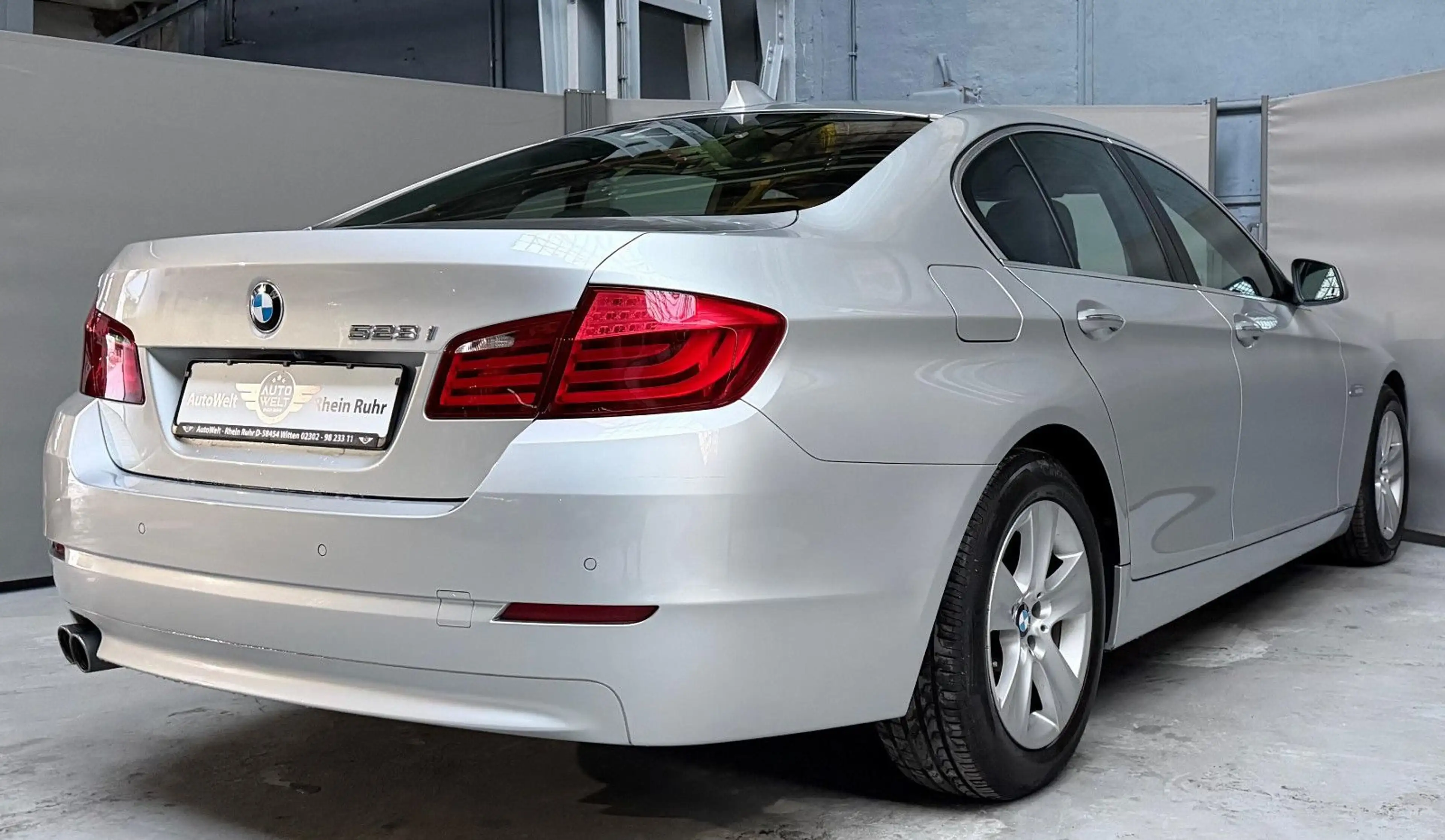 BMW 528 i 530i Leder Xenon SSD Komfortzugang Scheckhf — photo 8