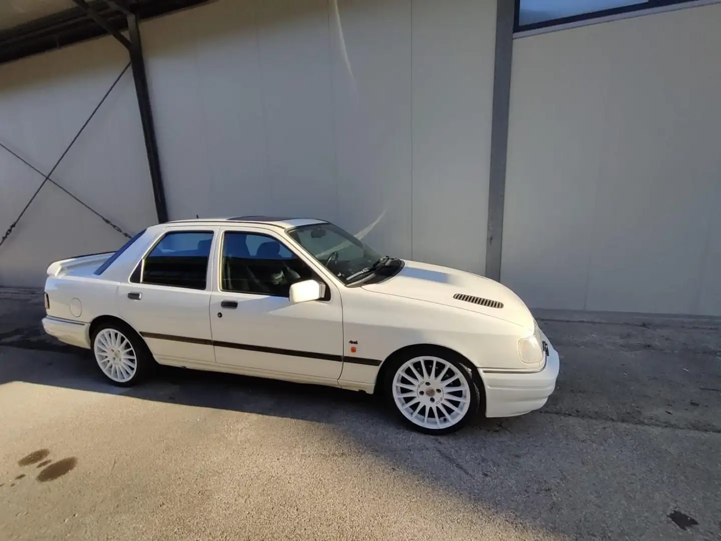 Ford Sierra Sierra 4p 2.0 Cosworth 4x4 Wit - 1