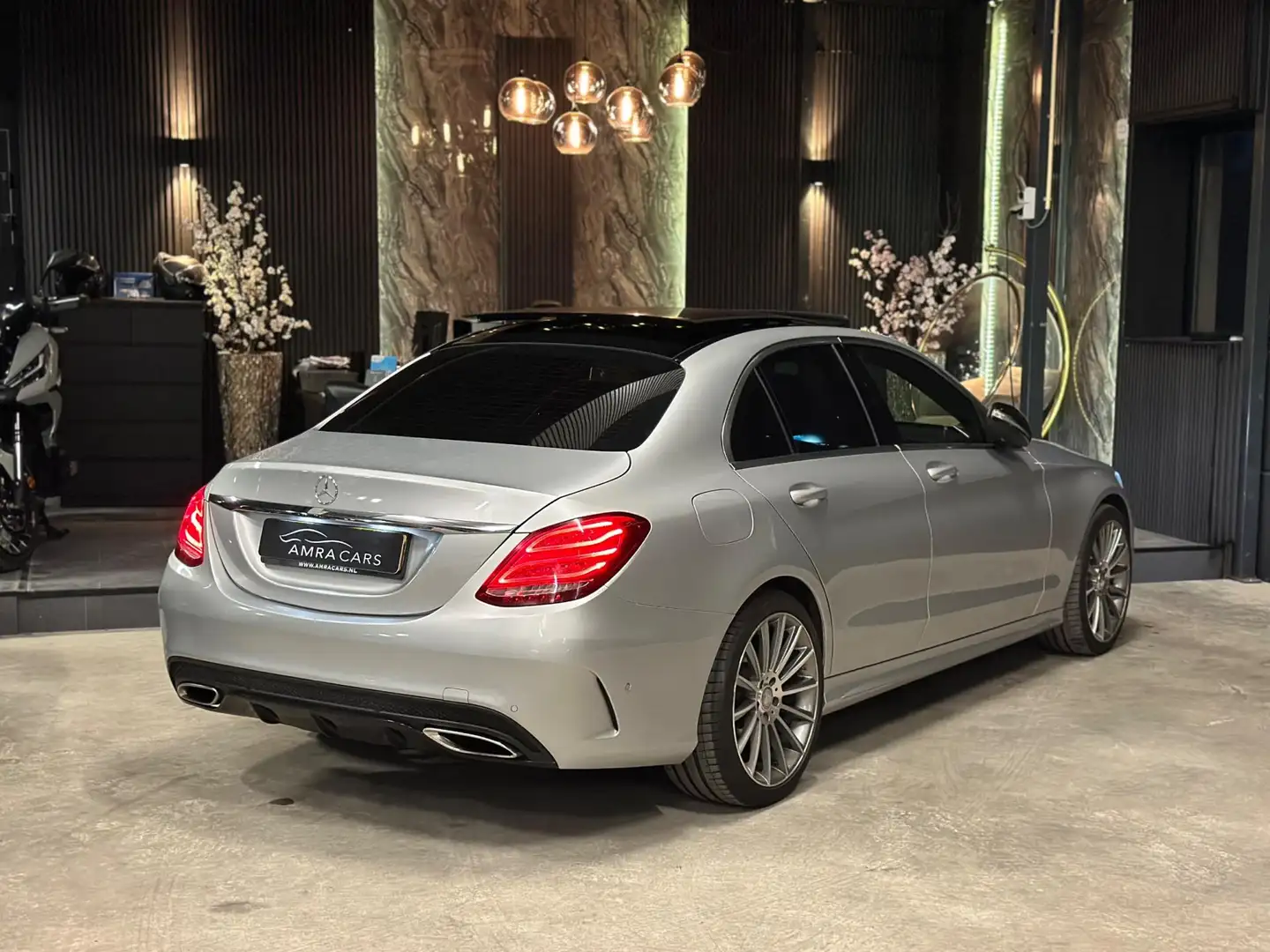 Mercedes-Benz C 180 AMG|PANO|SFEER|ELEK. STOELEN|BOMVOL Gris - 2
