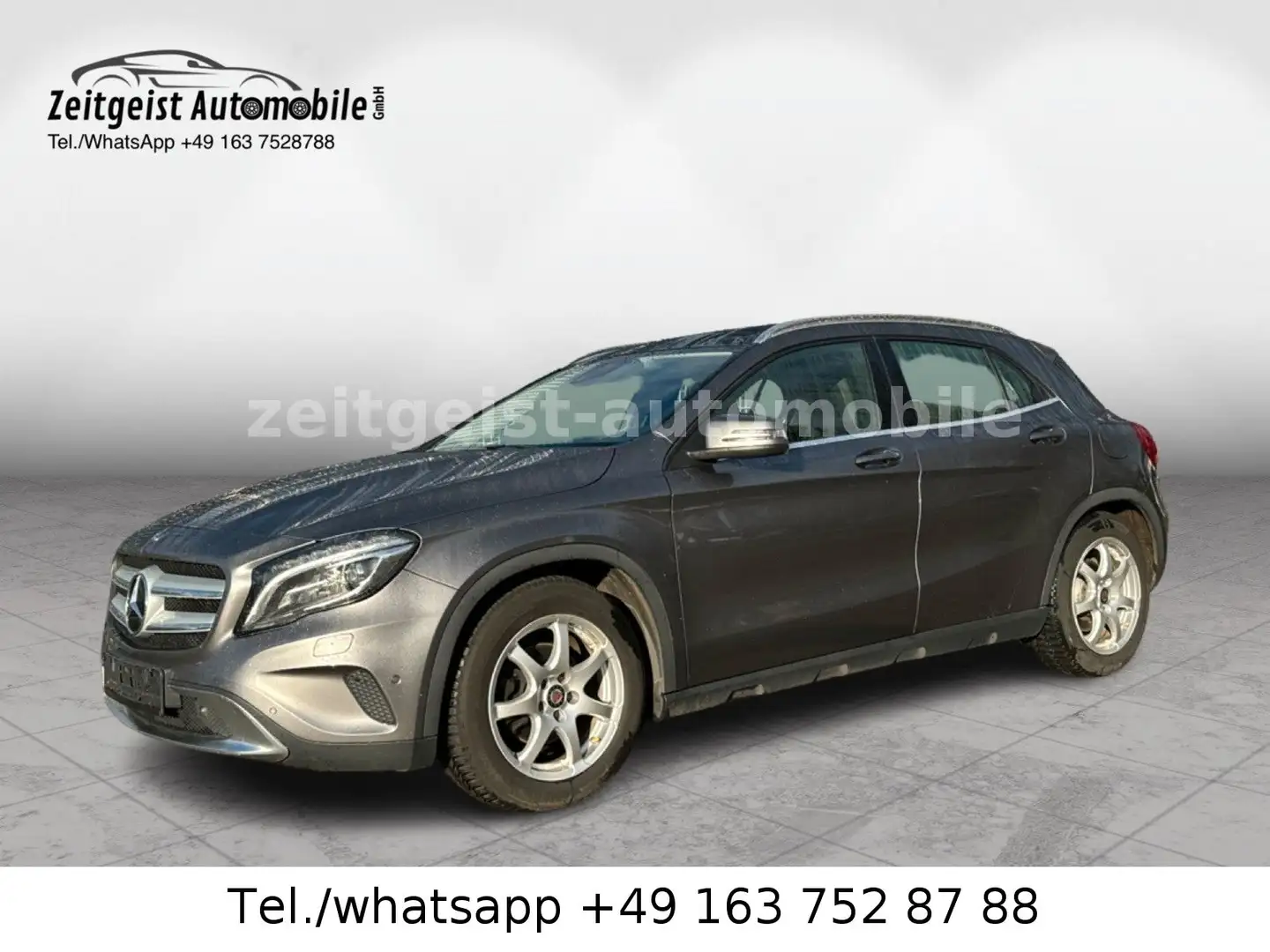 Mercedes-Benz GLA 220 CDI 4Matic PAN-D*SONDERPREIS BIS SAMSTAG siva - 1