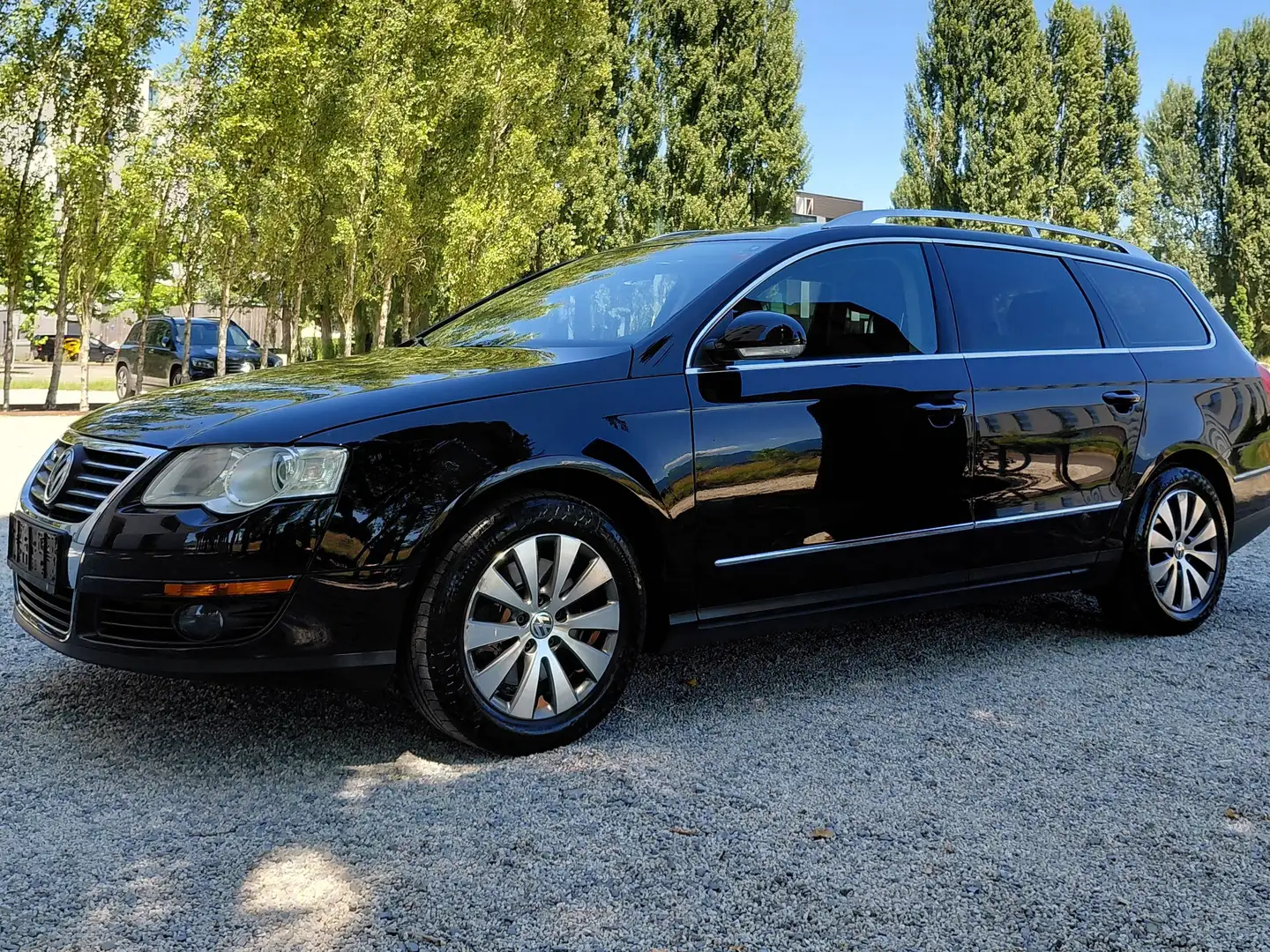Volkswagen Passat Variant Passat Var. Trendline Business BlueMotion 1,9 TDI Schwarz - 1