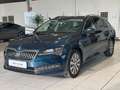 Skoda Superb Combi Style *Kamera*Navi*AHK* Azul - thumbnail 4