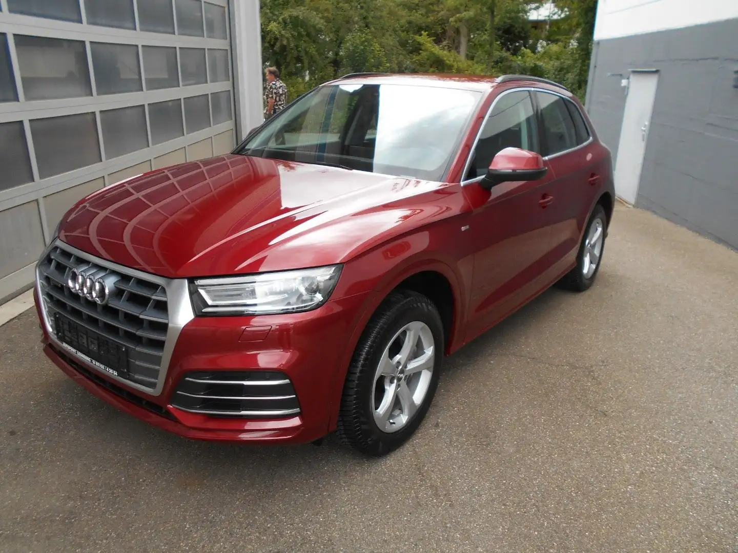 Audi Q5 40 TDI quattro design S-Line, Leder Rot - 1