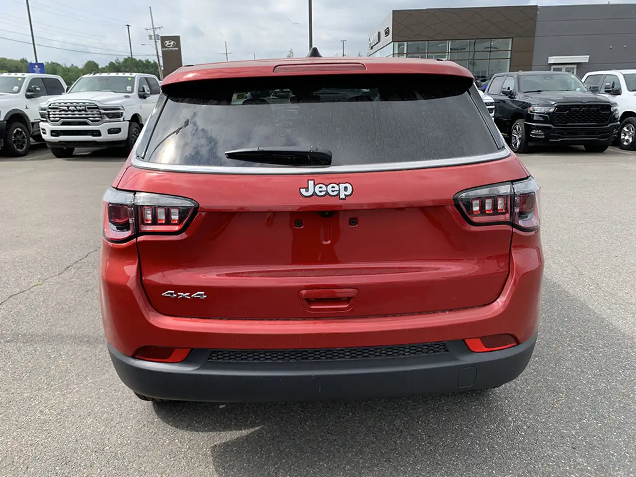 Jeep Compass снимка Jeep Compass