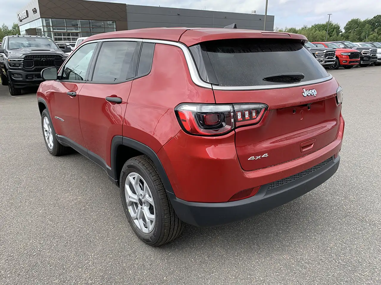 Jeep Compass снимка Jeep Compass