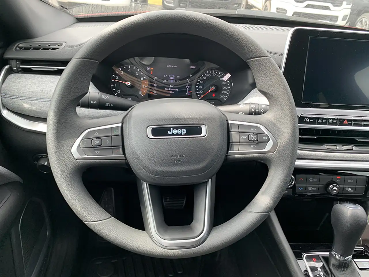 Jeep Compass снимка Jeep Compass