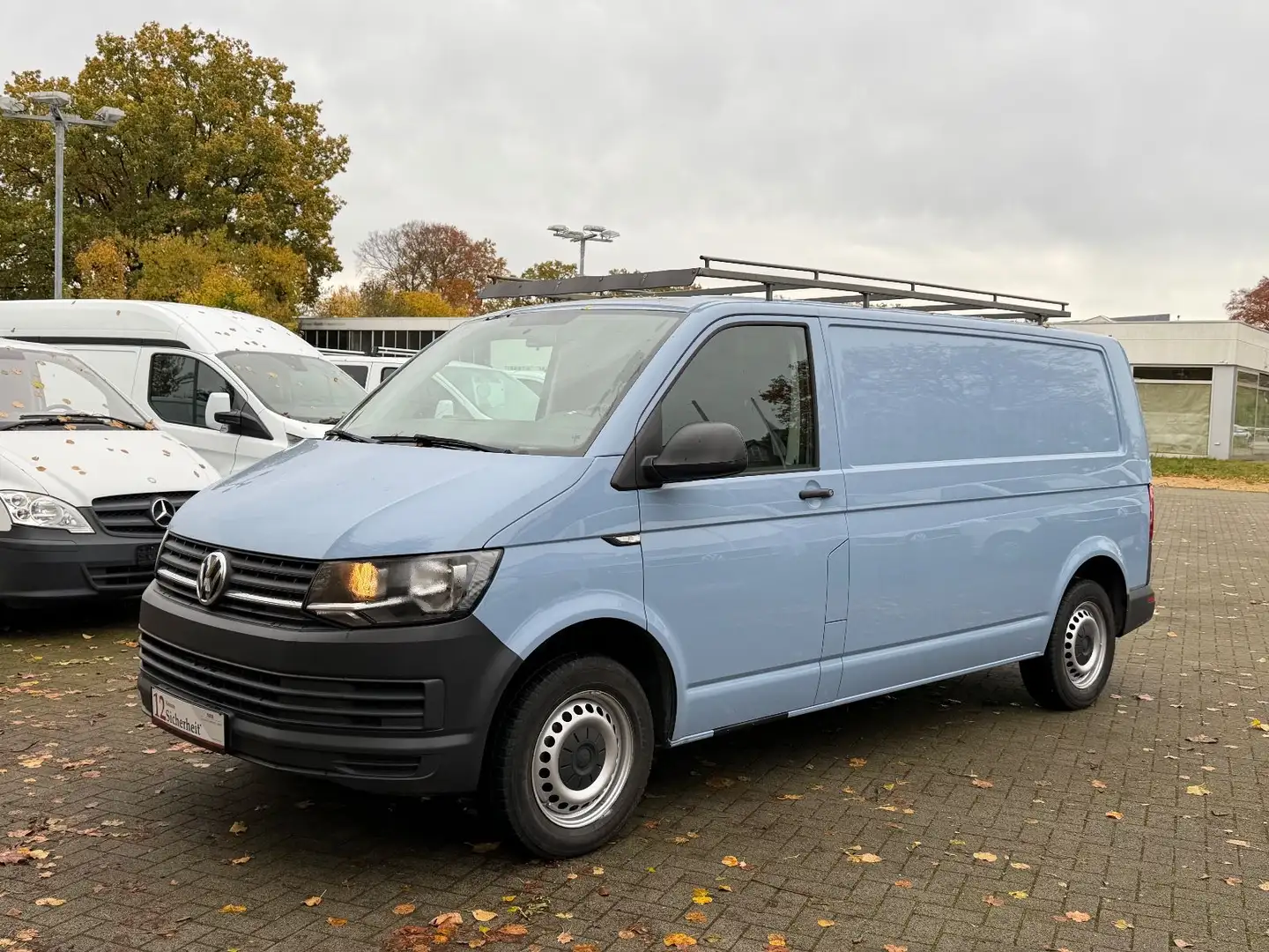 Volkswagen T6 Transporter T6 TRANSPORTER LANG 150PS/KLIMA/TEMPOMAT/AHK Bleu - 1