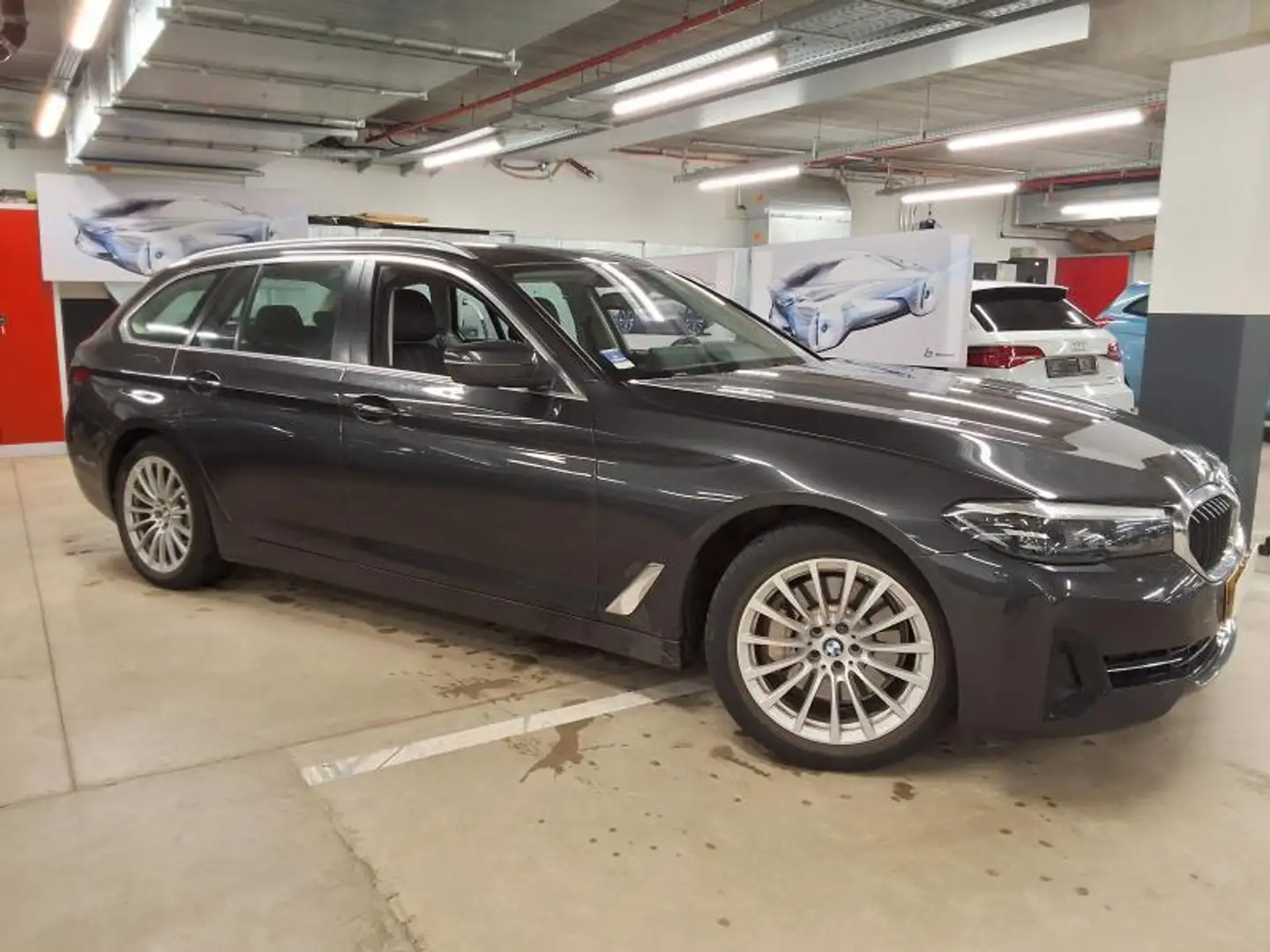 BMW 530 e xDrive Gris - 2