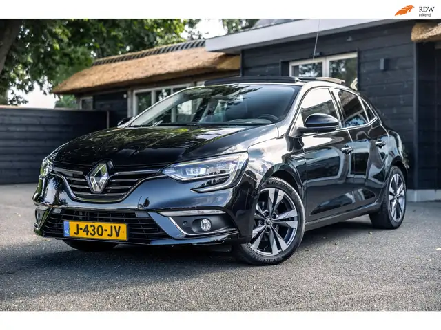 Renault Megane 1.3 TCe GT-Line Pano Lm Automaat