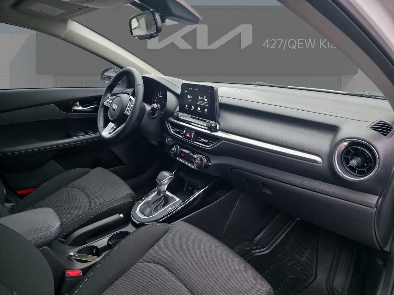Kia Forte снимка Kia Forte