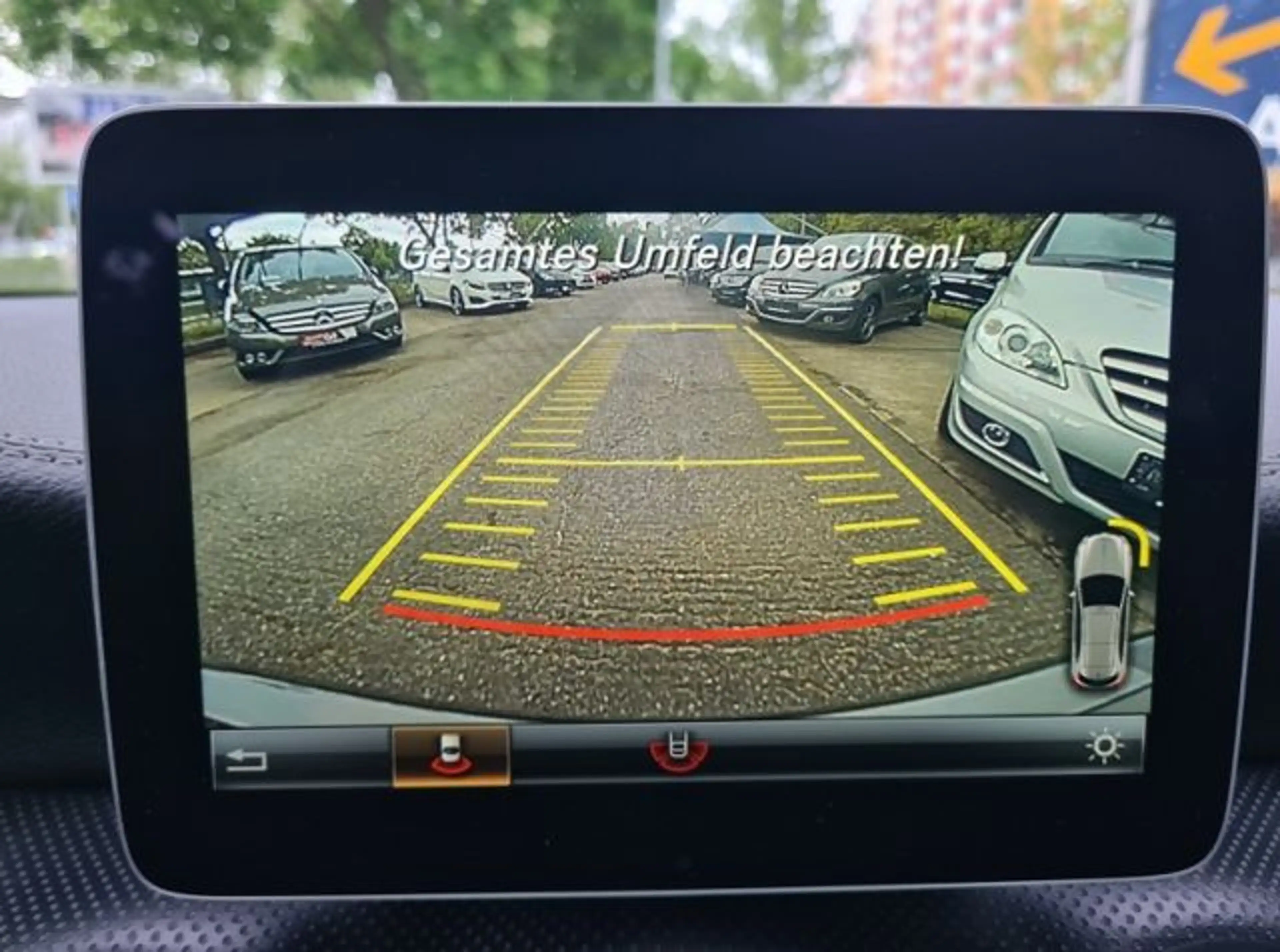Mercedes-Benz A 180 Leder-Nappa/LED/Navi/Kamera/Sitzh. — photo 15