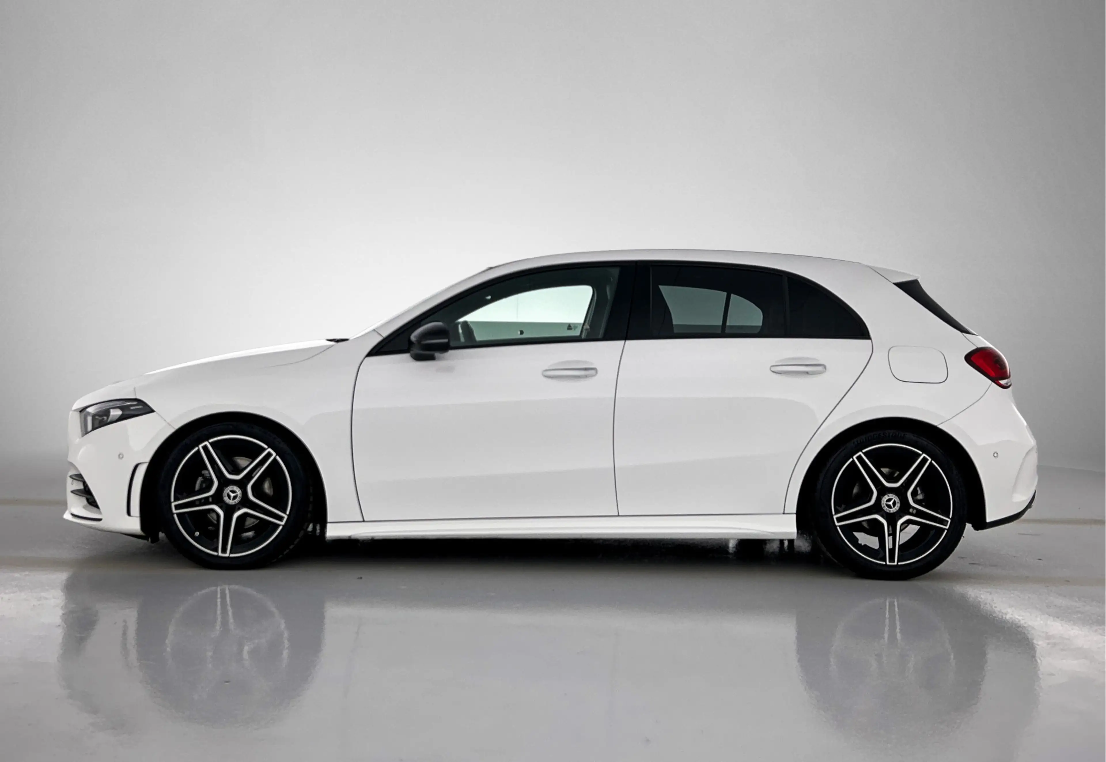 Mercedes-Benz A 180 Premium Plus  Panoramadak | elct. bedienbare voor — photo 3