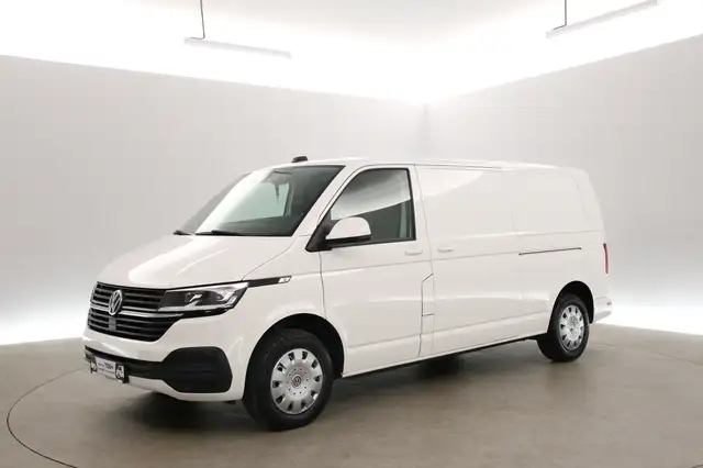 Volkswagen Transporter view 9