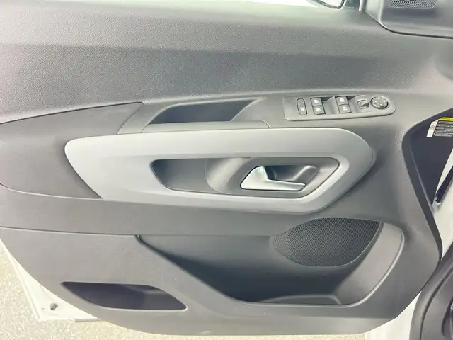 Opel Combo Life view 10