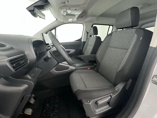 Opel Combo Life view 8