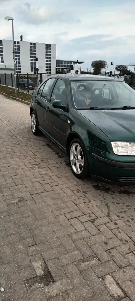 Volkswagen Bora Variant 1.6 Trendline, foto 2
