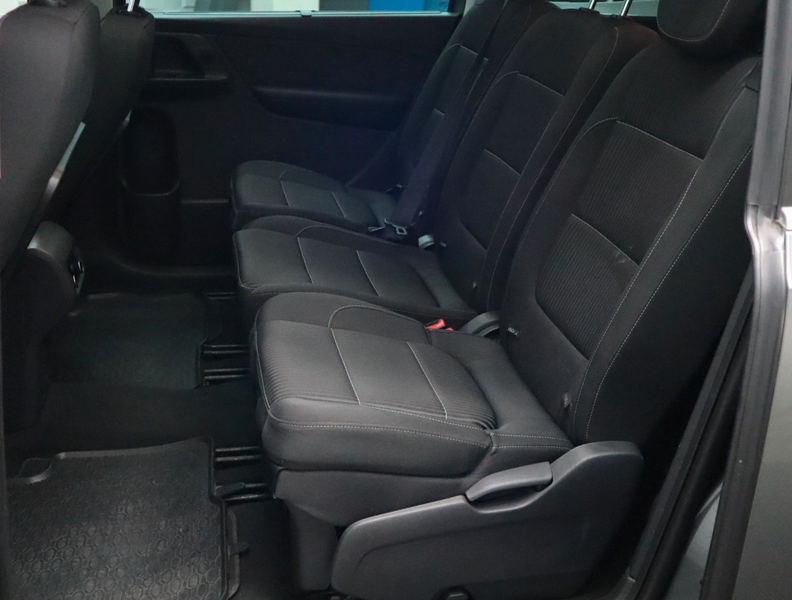 SEAT Alhambra Style Navi Kamera PDC SHZ Temp.7-Sitzer — photo 11