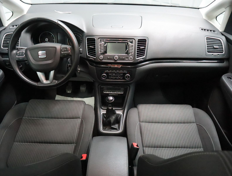 SEAT Alhambra Style Navi Kamera PDC SHZ Temp.7-Sitzer — photo 9