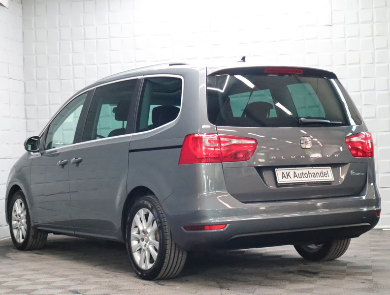 SEAT Alhambra Style Navi Kamera PDC SHZ Temp.7-Sitzer — photo 4