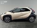 Toyota Aygo X 1.0l Teamplayer Kamera, App Connect Beige - thumbnail 3