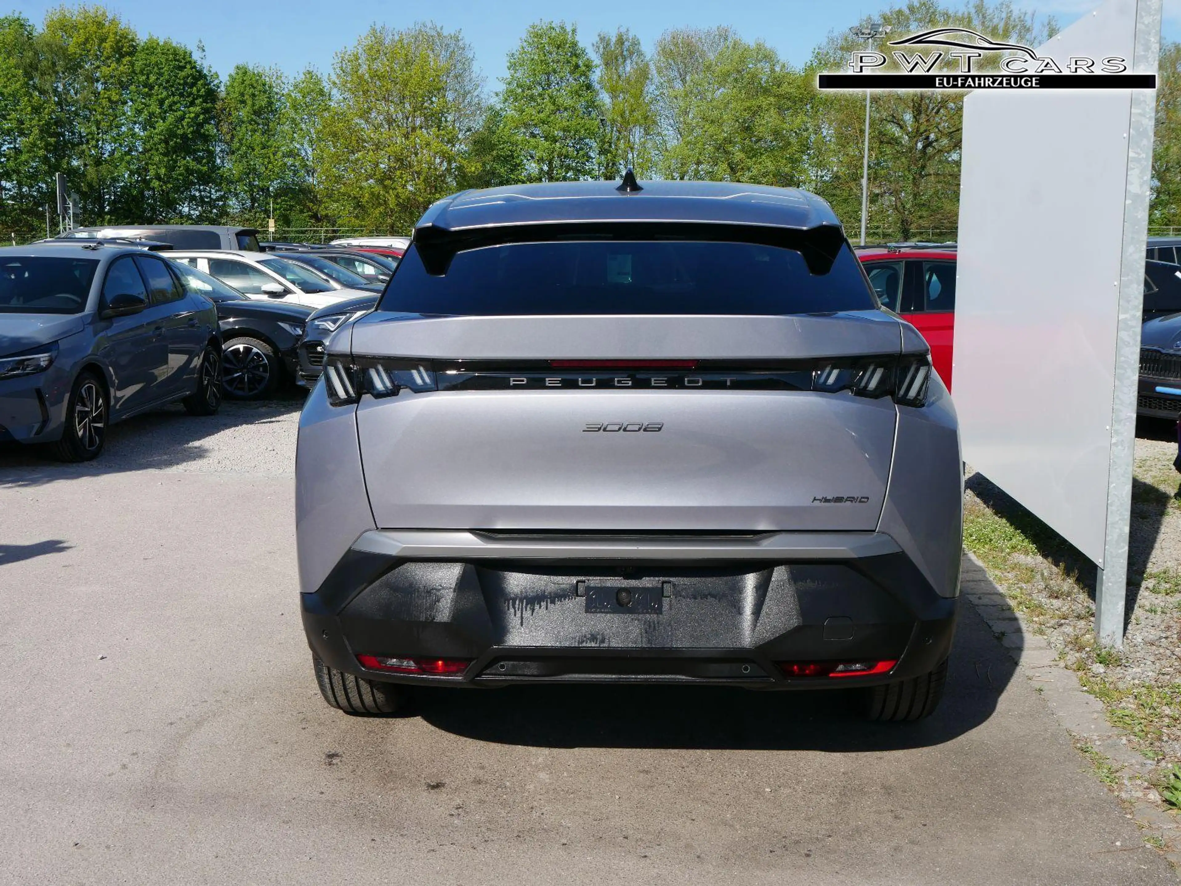 Peugeot 3008 Allure Exclusive HYBRID 145 e-DCS6*NAVI*LED*PDC... — photo 2