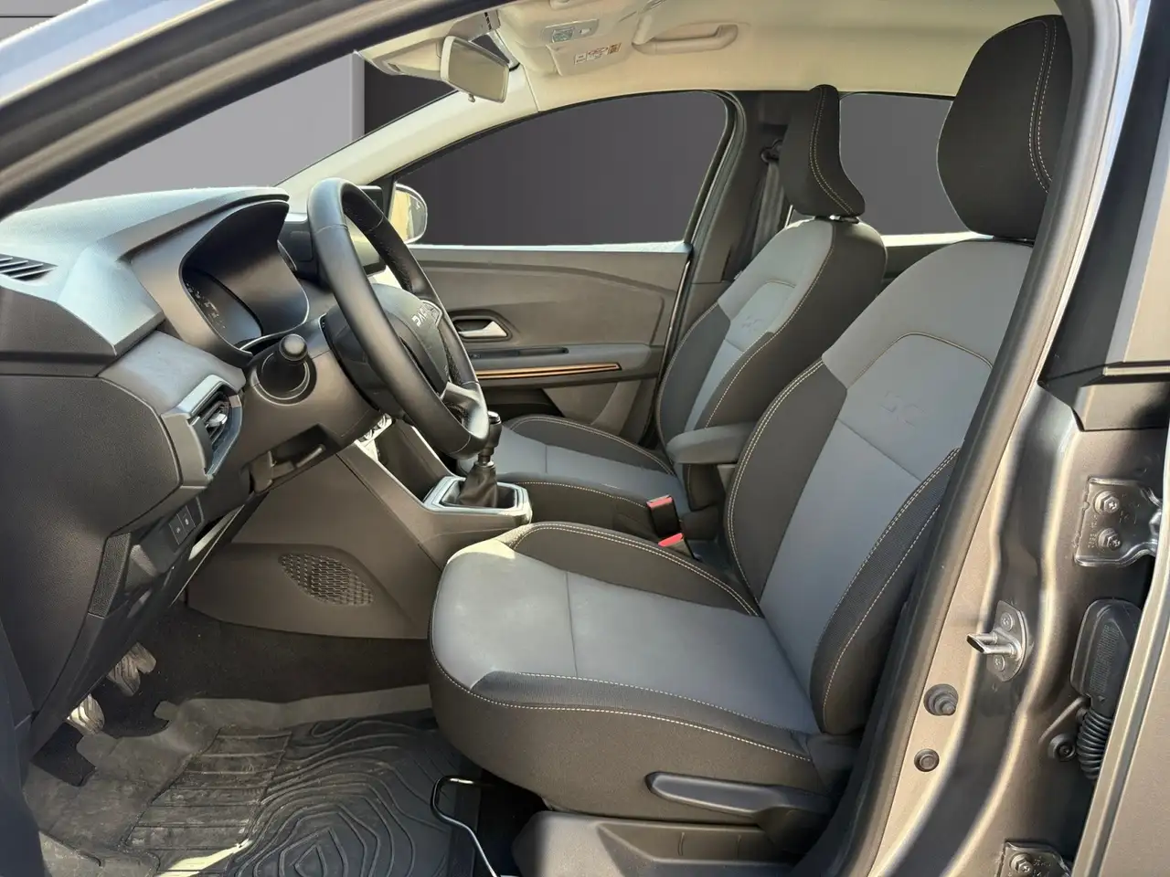 Dacia Sandero Sandero Stepway — photo 9
