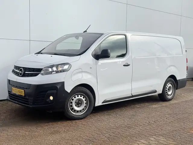 Opel Vivaro-e 75kWh 136PK L3H1 Elektrisch 330km WLTP Snelladen C