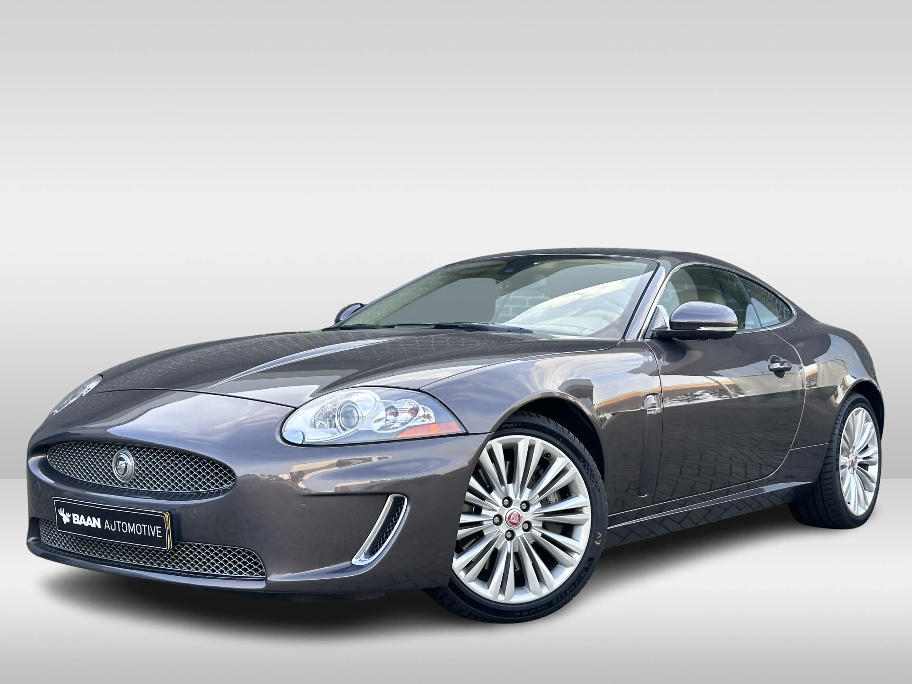 Jaguar XK 5.0 V8 Coupé Portfolio | Bowers & Wilkins | Premiu — photo 4