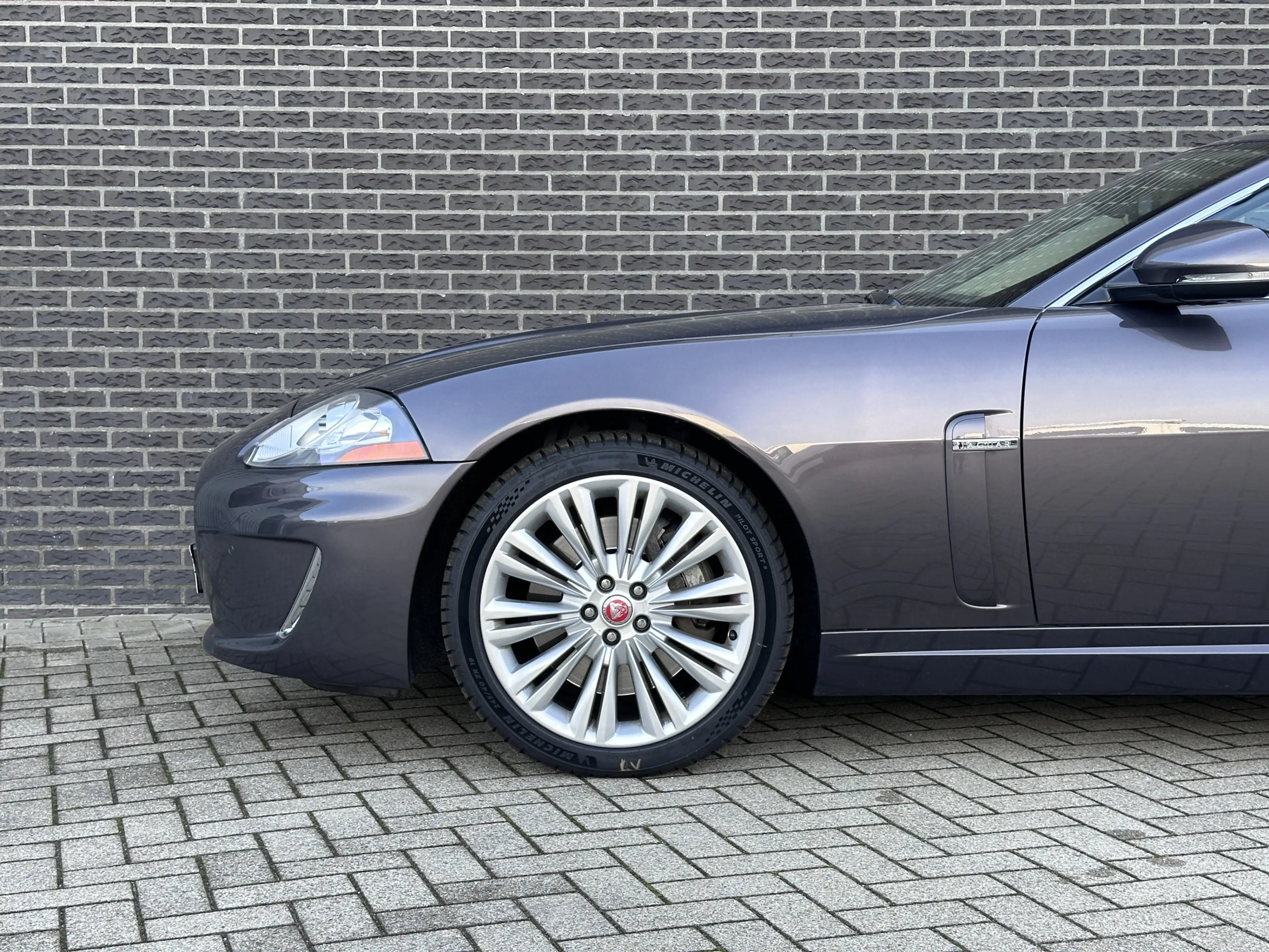 Jaguar XK 5.0 V8 Coupé Portfolio | Bowers & Wilkins | Premiu — photo 7