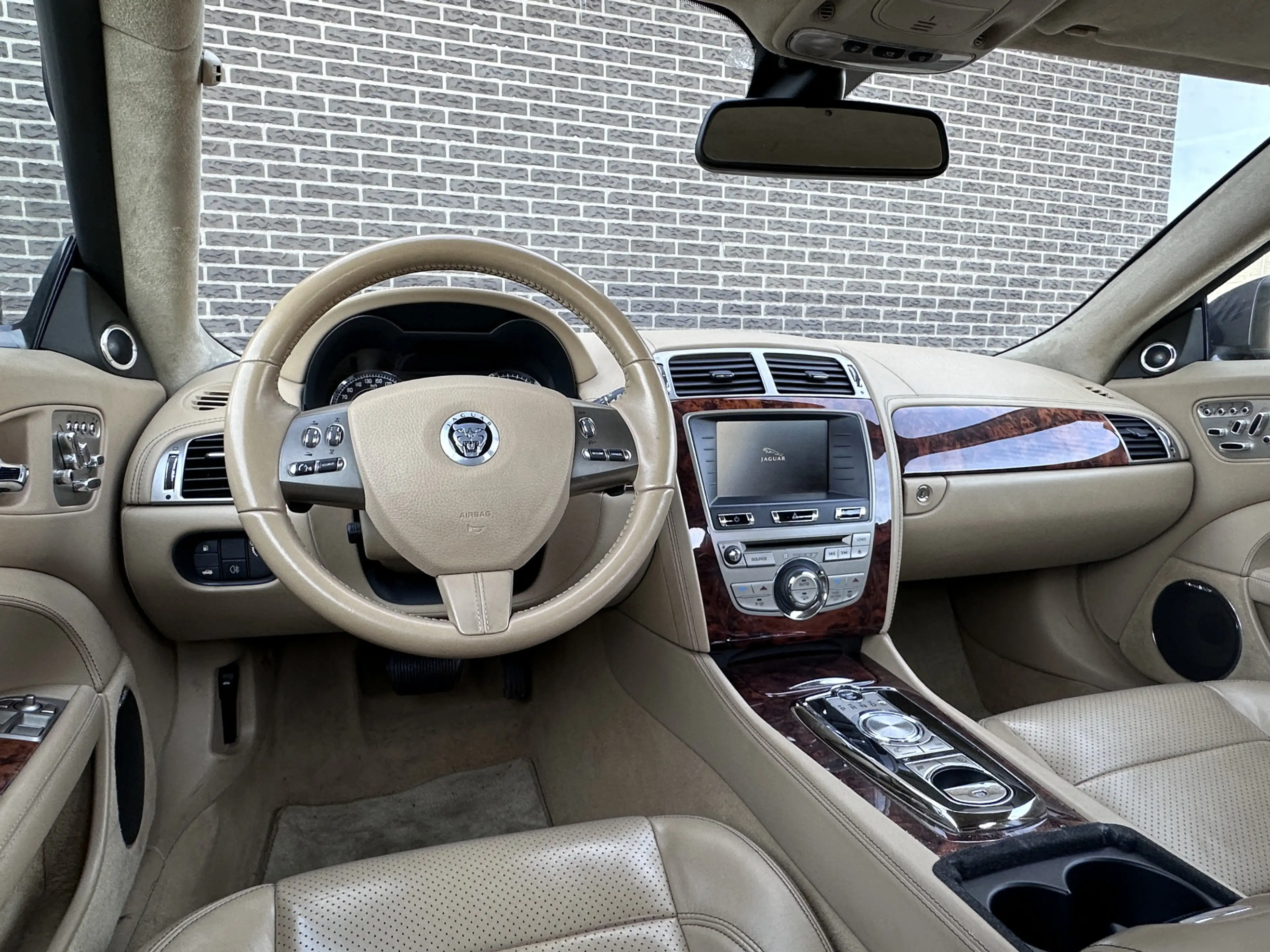 Jaguar XK 5.0 V8 Coupé Portfolio | Bowers & Wilkins | Premiu — photo 11