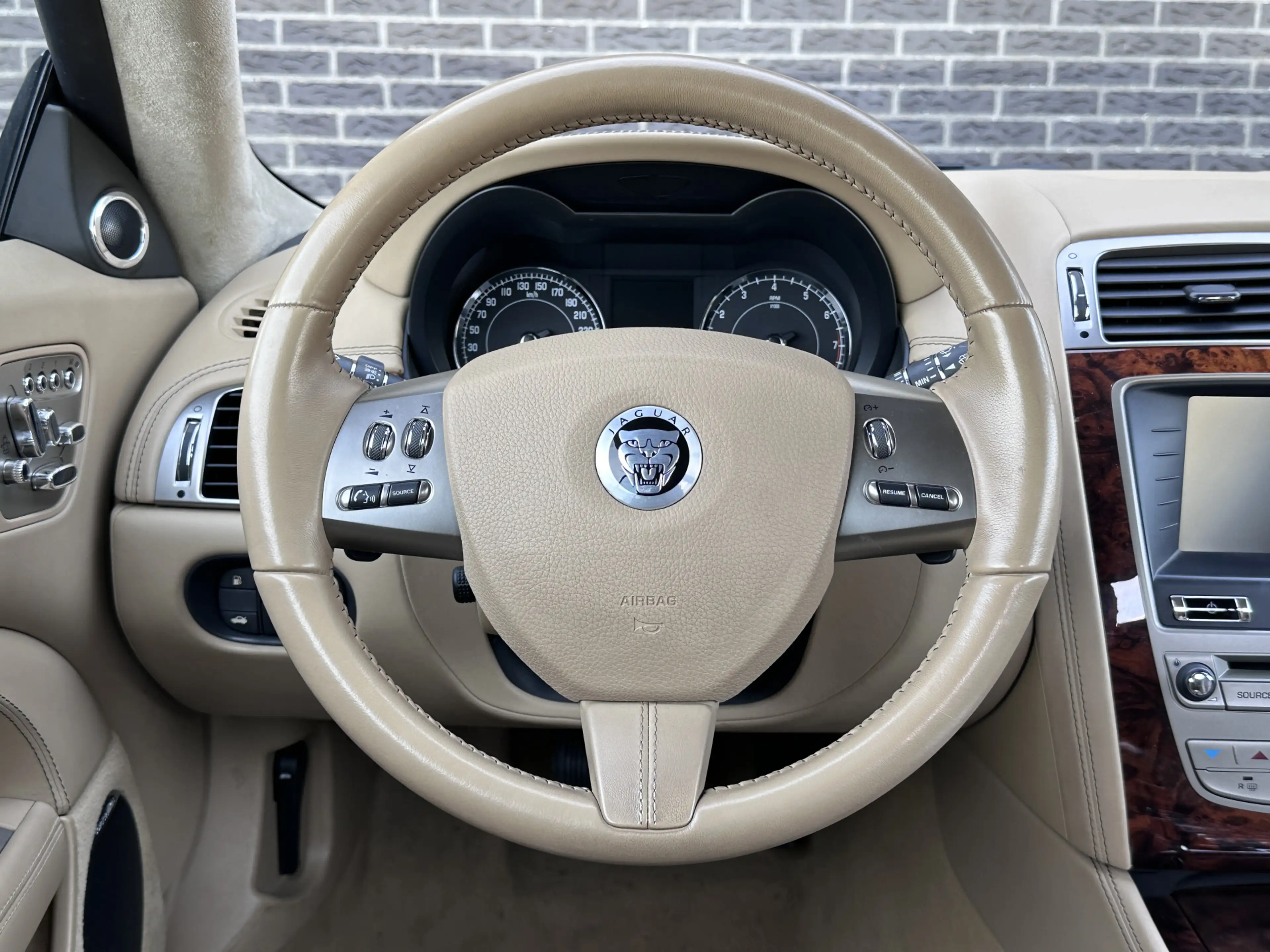 Jaguar XK 5.0 V8 Coupé Portfolio | Bowers & Wilkins | Premiu — photo 12