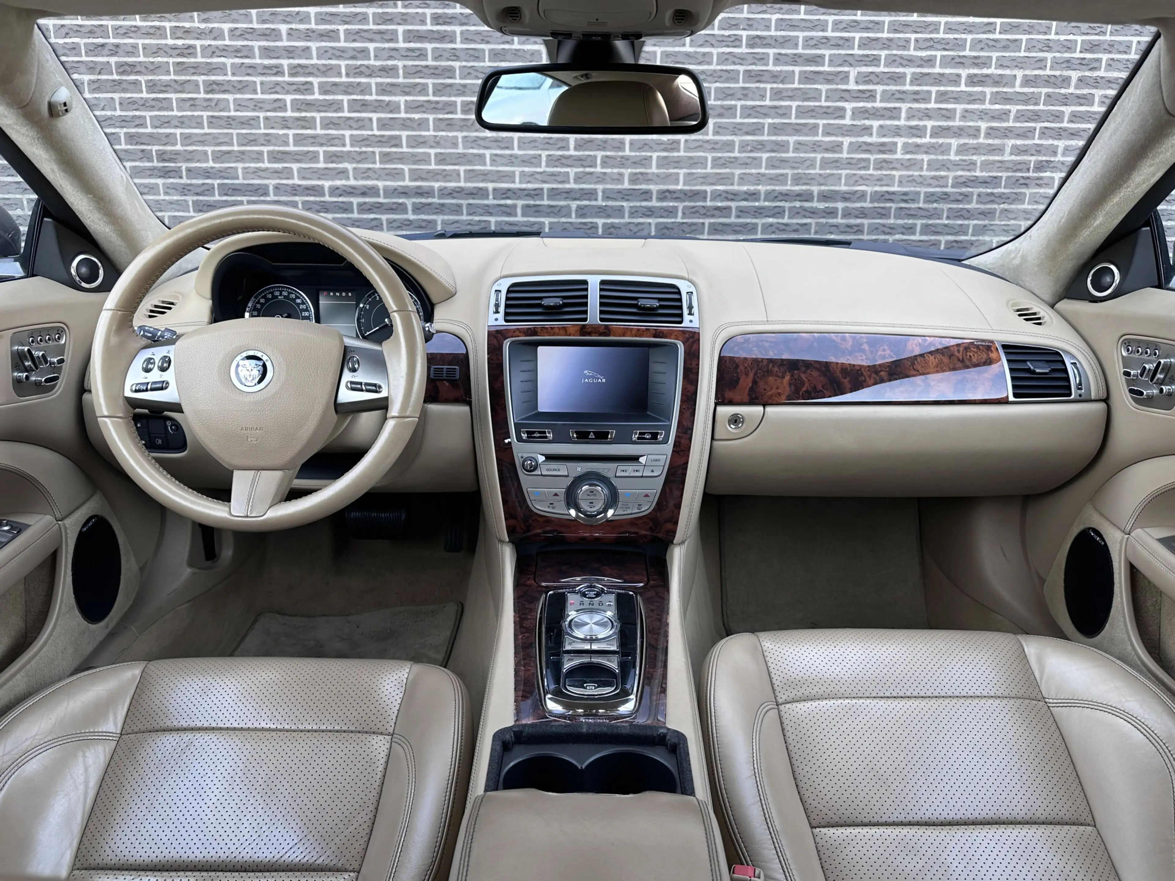 Jaguar XK 5.0 V8 Coupé Portfolio | Bowers & Wilkins | Premiu — photo 10