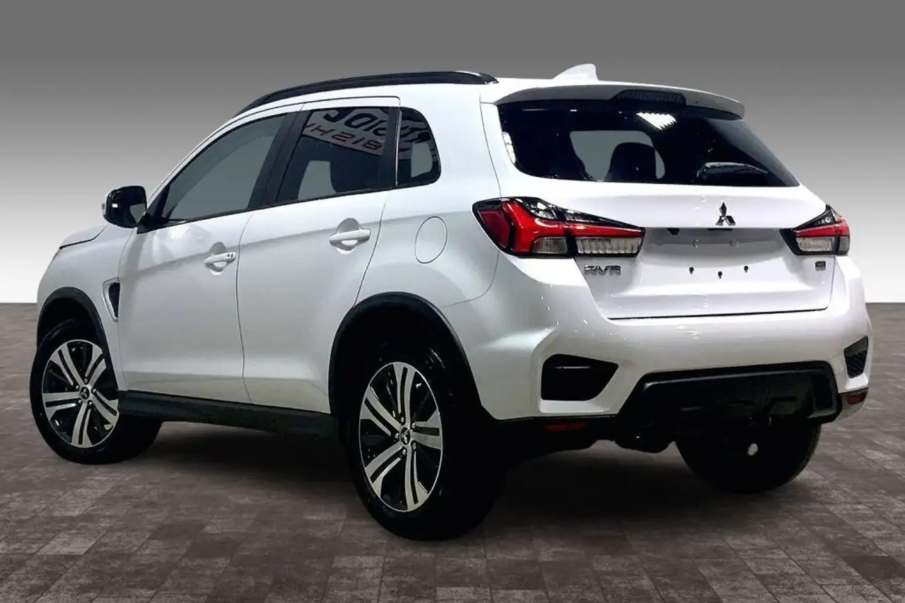 Mitsubishi RVR снимка Mitsubishi RVR
