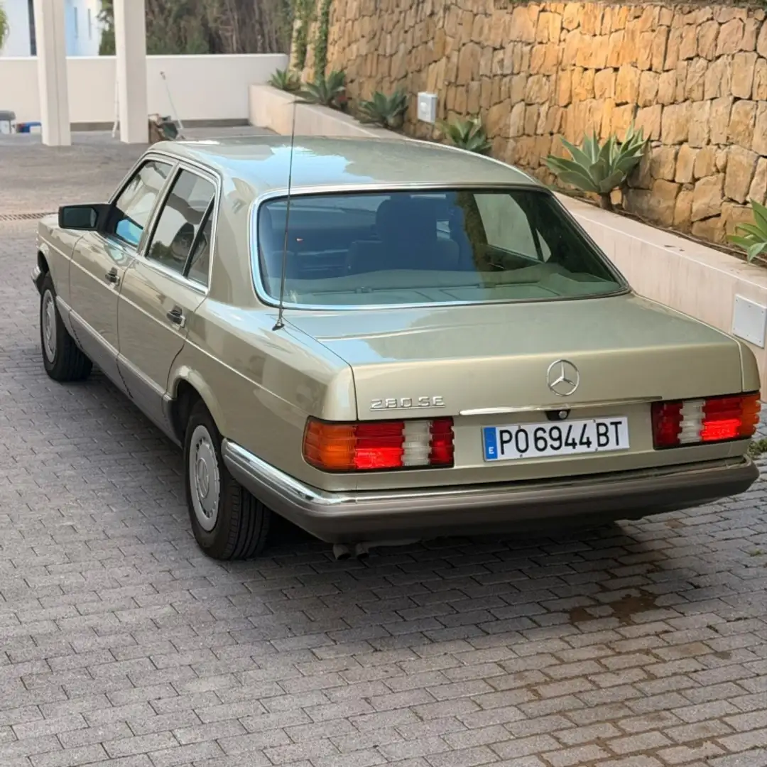 Mercedes-Benz 280 SE Aut. Verde - 2