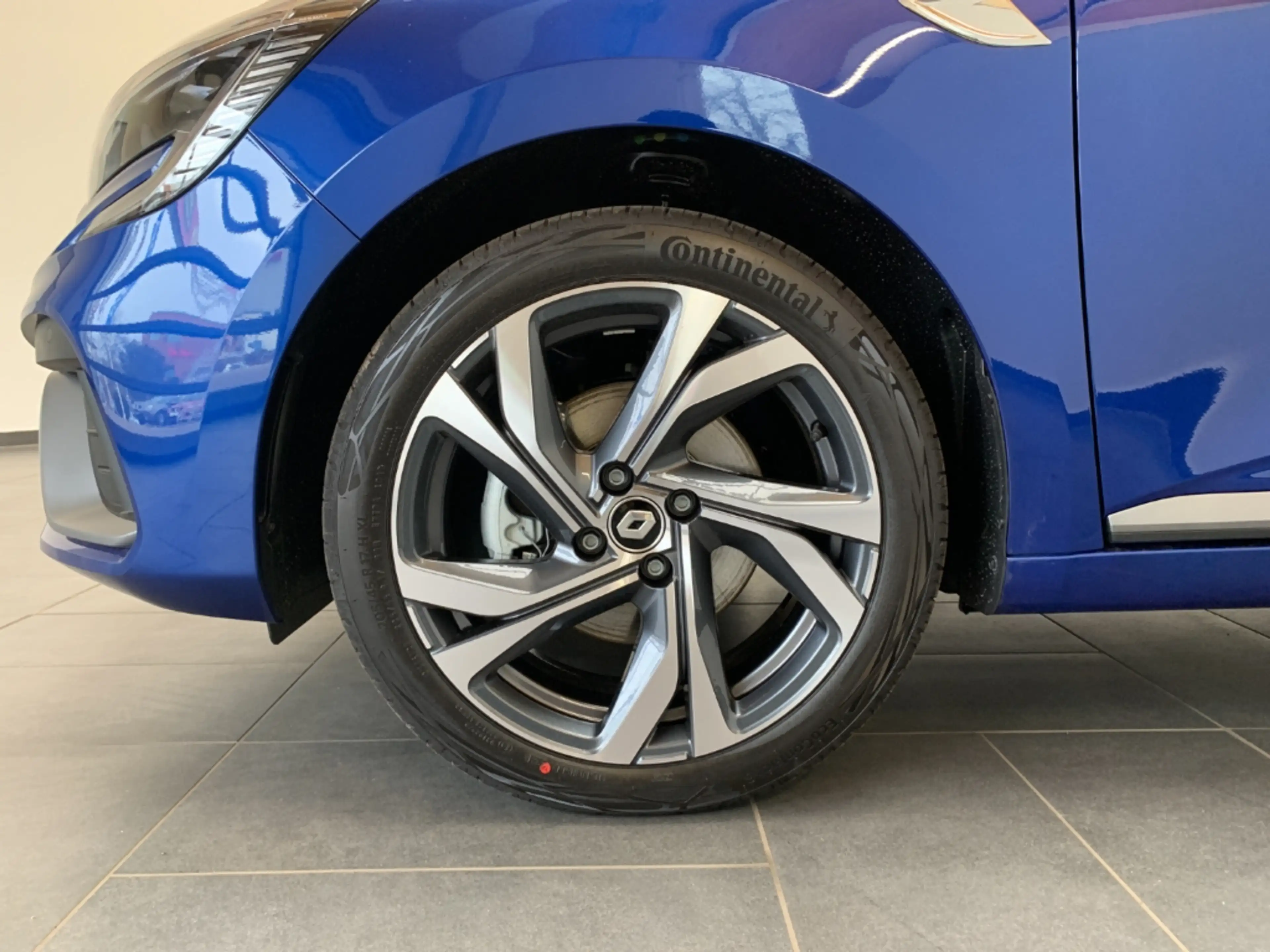 Renault Clio LINE TCe 140 R.S. Line KAMERA+NAVI+SHZ — photo 7