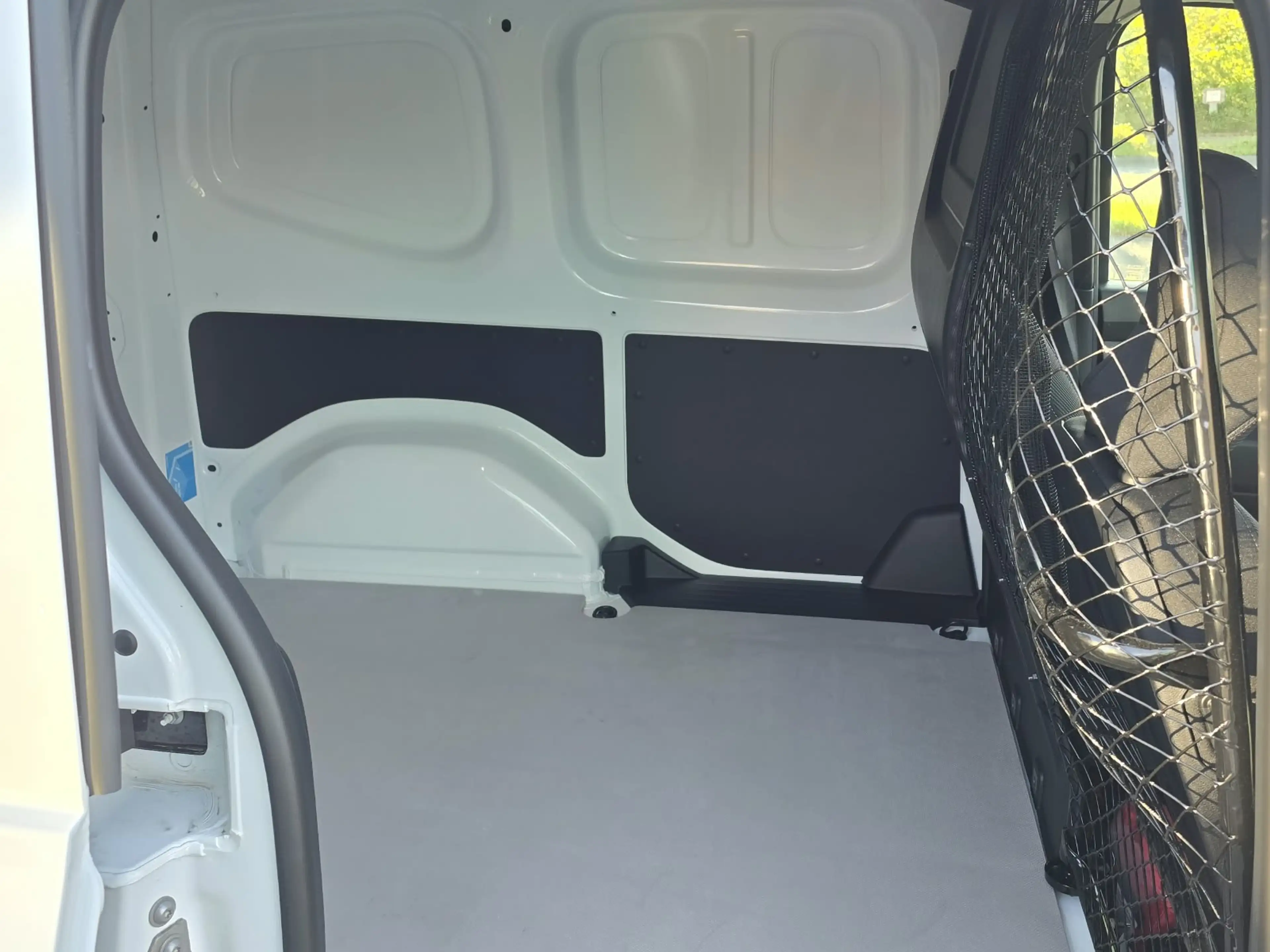 Renault Kangoo III Rapid 1.5 BLUE dCi 95 Advance (EURO 6e) — photo 8