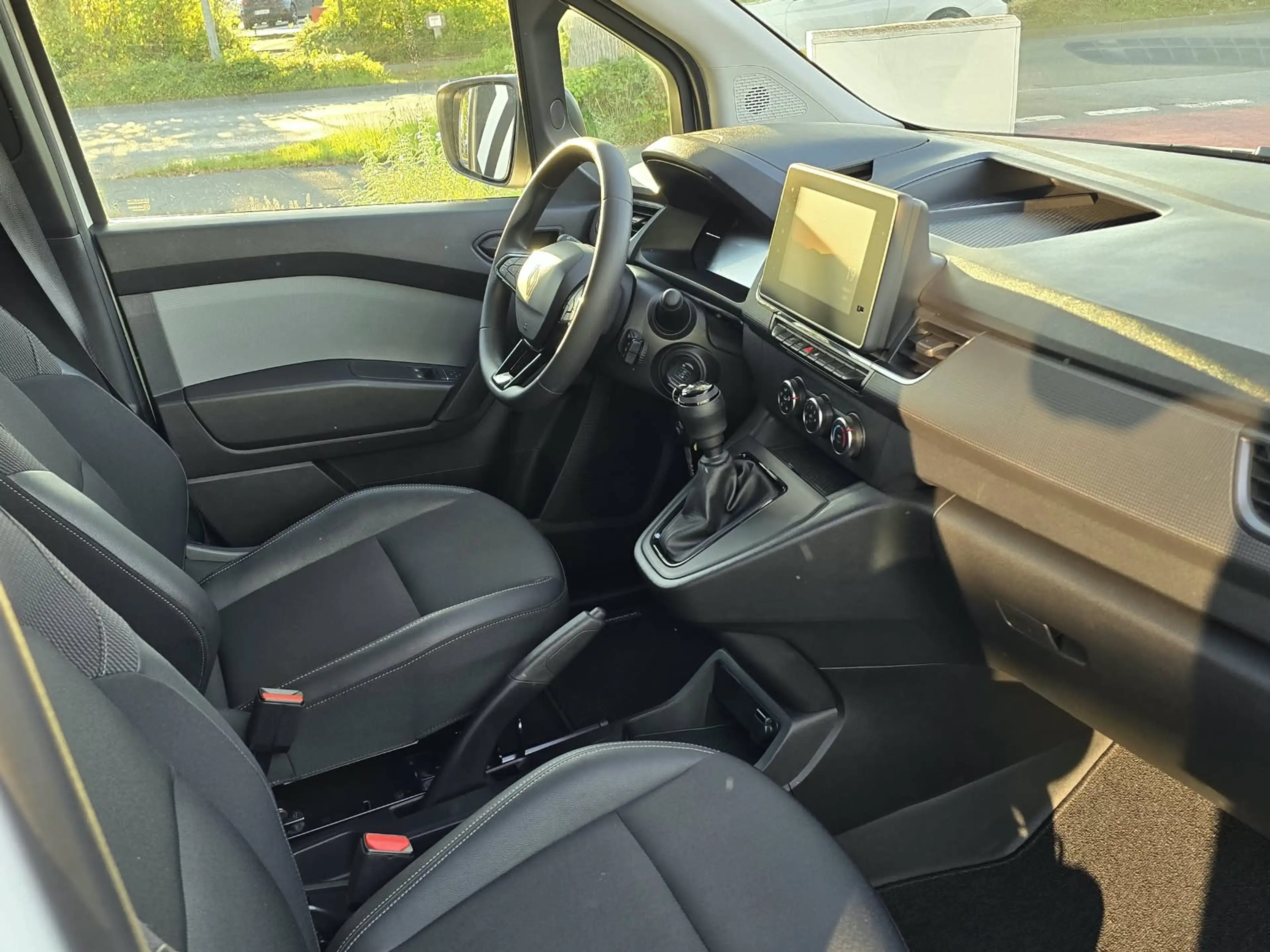 Renault Kangoo III Rapid 1.5 BLUE dCi 95 Advance (EURO 6e) — photo 7