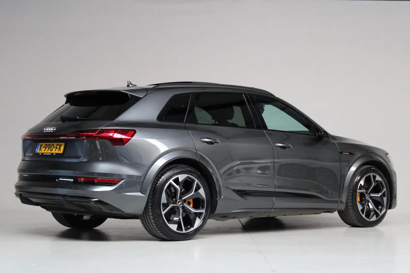 Audi e-tron S Quattro 503 PK | head up | panoramadak | B&O | 3 Gris - 2
