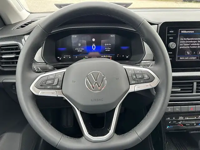 Volkswagen T-Cross view 10