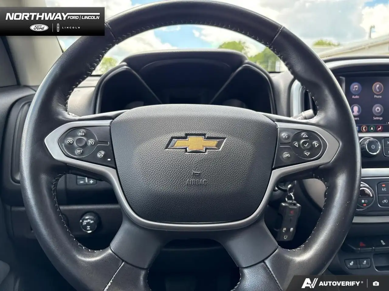 Chevrolet Colorado photo Chevrolet Colorado