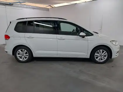 Annonce voiture d'occasion Volkswagen Touran - CARADIZE