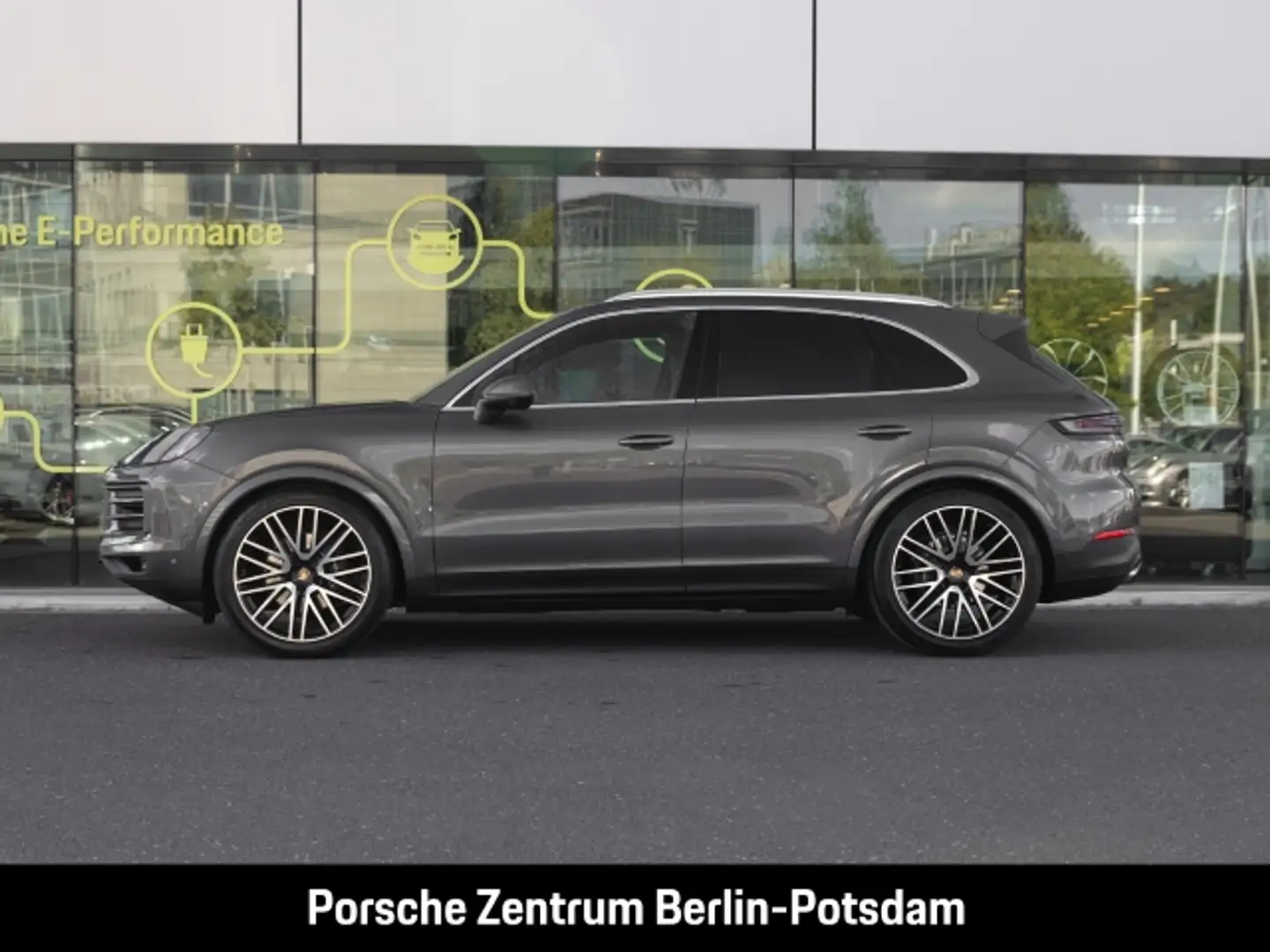 Porsche Cayenne BOSE LED-Matrix Panorama Surround-View Grau - 2