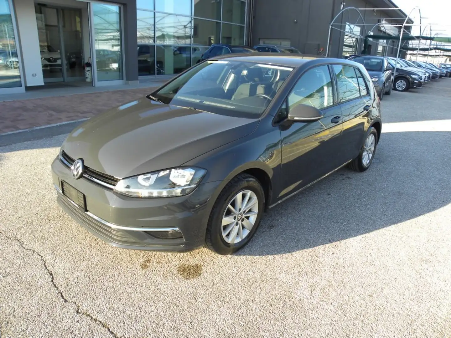 Volkswagen Golf 1.0 TSI 85 CV 5p. Limited / OK NEOPATENTATI Grigio - 1